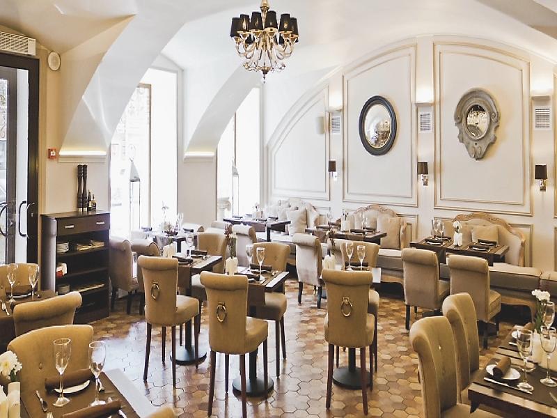 Aston Hotel Sankt Petersborg Restaurant billede